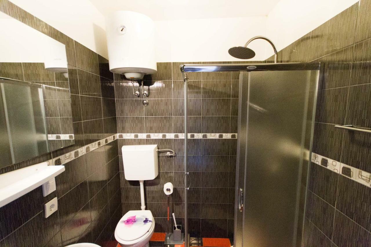 بولا Apartment T & D المظهر الخارجي الصورة